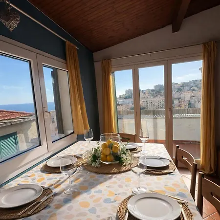 Apartmán L&r - Centro Storico, Parcheggio, Terrazza Panoramica - La Cima Della Pigna