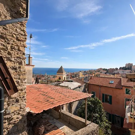 L&r - Centro Storico, Parcheggio, Terrazza Panoramica - La Cima Della Pigna Apartmán