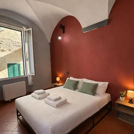 Apartmán L&r - Centro Storico, Parcheggio, Terrazza Panoramica - La Cima Della Pigna